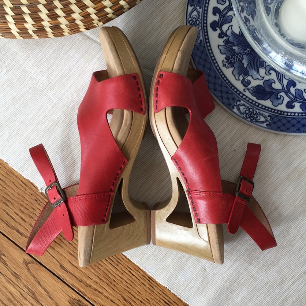 Dansko Red Leather Tasha Sandals - Picture 6 of 9